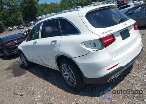 2019 Mercedes-Benz Glc 300 from USA, damaged, VIN WDC0G4JB2K1002097